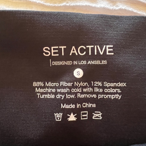 SET ACTIVE black leggings size small - Picture 2 of 3
